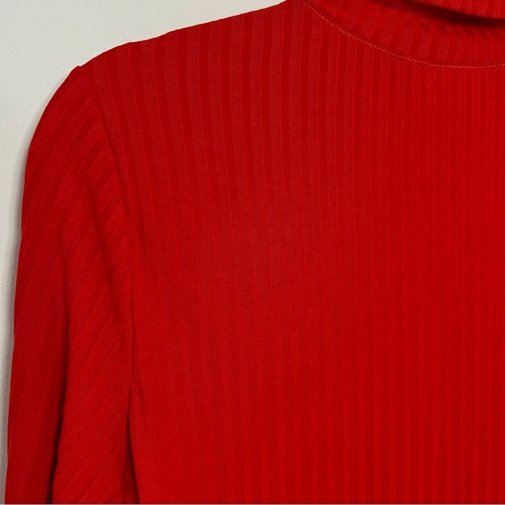 Athleta Red Essence Ribbed Turtleneck - Picture 9 of 14